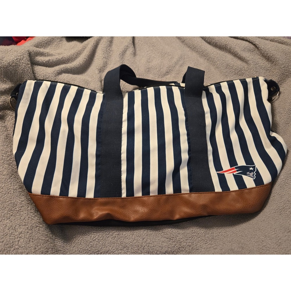 New England Patriots FOCO Striped Duffel Bag Navy White Weekend Travel Bag